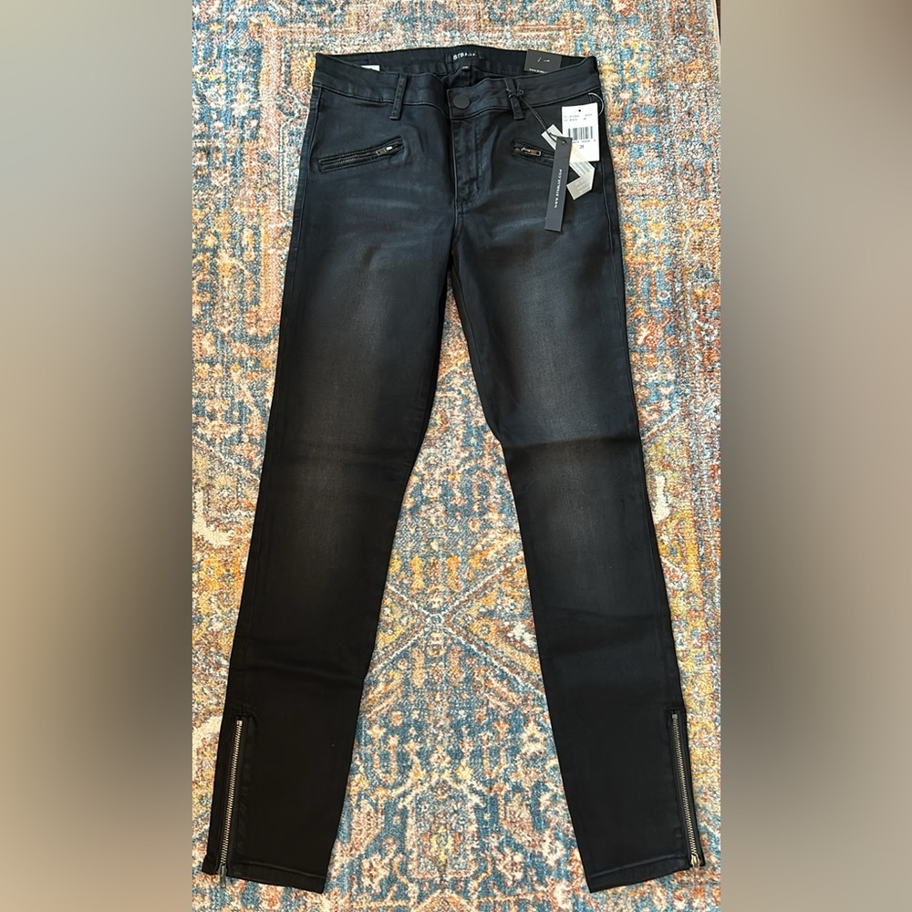 STS Blue Black Skinny Jeans- New, Size 28